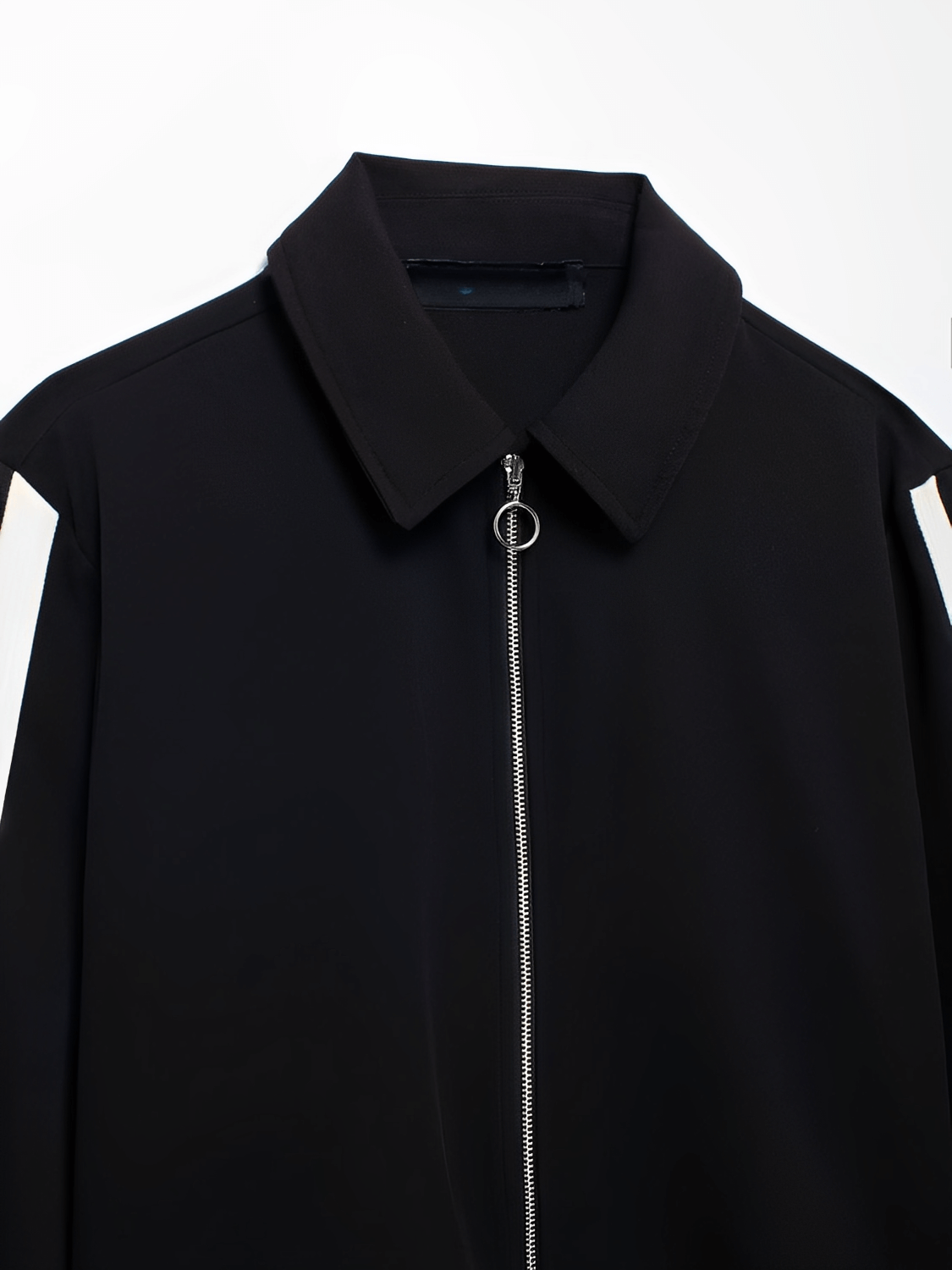 Conjunto Feminino Casual Esportivo com Jaqueta de Zíper e Calça com Listras Brancas Laterais  – Fernanda