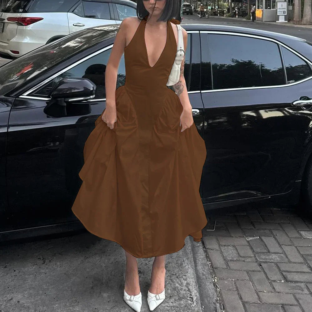 Vestido Feminino Elegante Eudora – Longo Decote Profundo e Costas Nuas