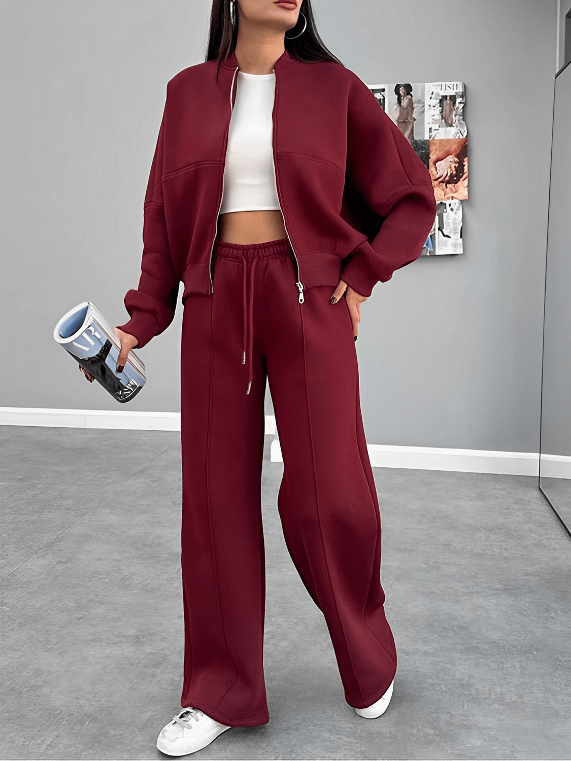 Conjunto Feminino com Jaqueta de Zíper e Calça Reta com Bolsos - Bruna