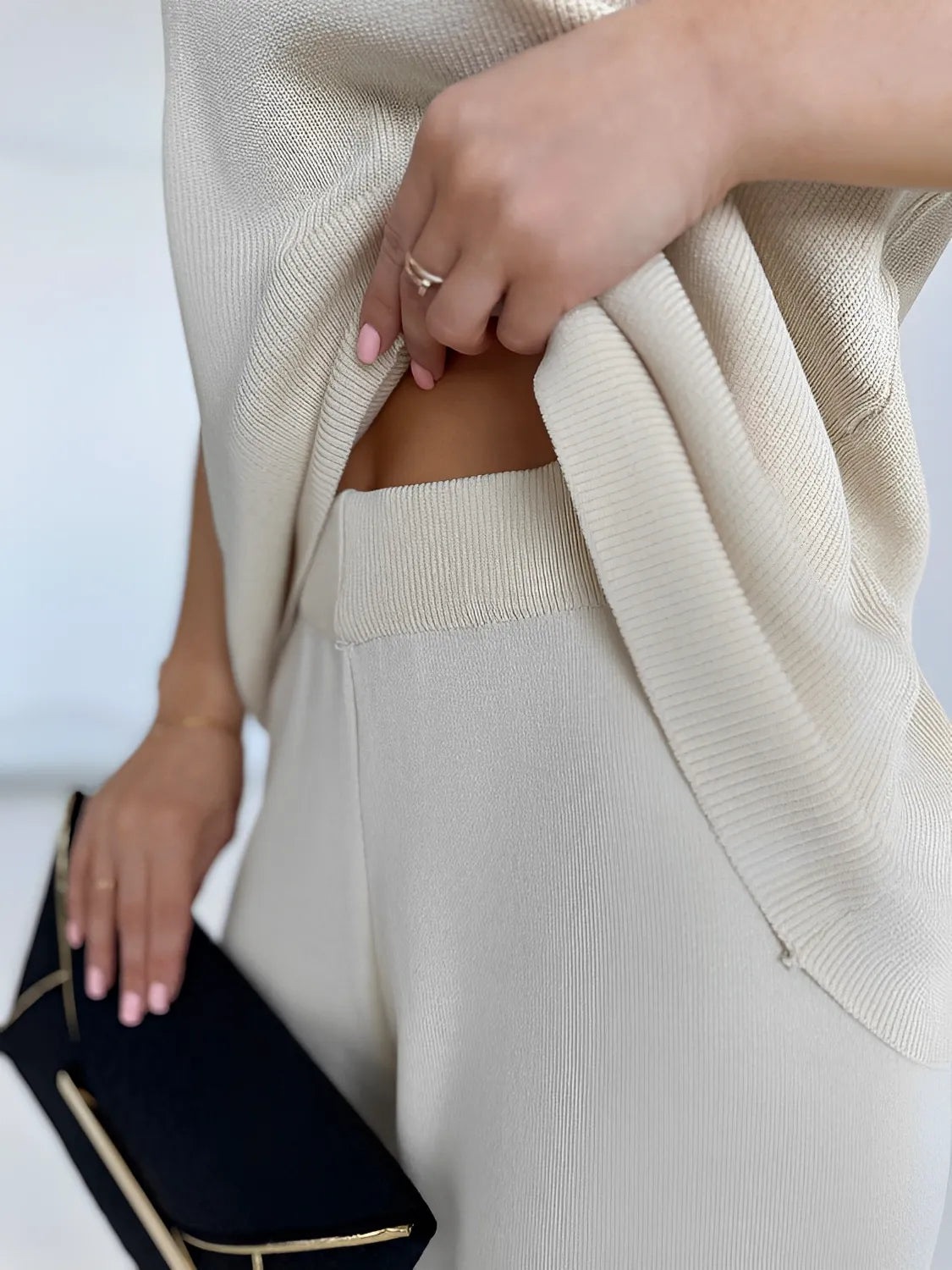 Conjunto Feminino de Viscose com Listras Blusa de Manga Curta e Calça com Cós Elástico - Emilia