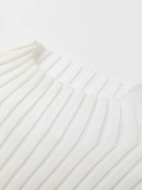 Conjunto Feminino de Tricô Canelado com Suéter de Gola Alta e Calça Flare de Cintura Alta - Luna