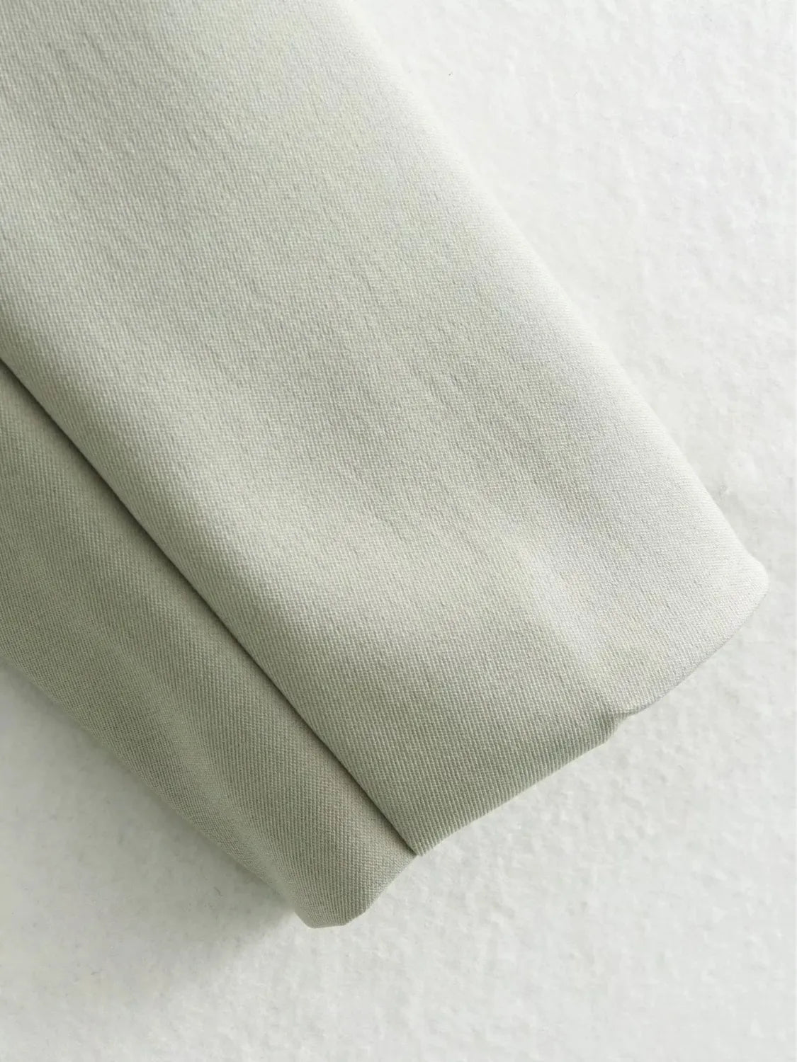 Conjunto Feminino Alfaiataria com Jaqueta Bomber e Calça de Cintura Alta Pantalona - Emily