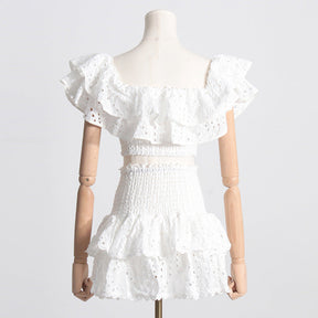 Conjunto Bordado com Ombros à Mostra