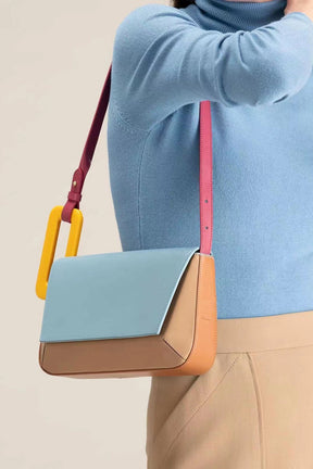 Bolsa Patchwork Colorida – Estilo Casual e Moderno