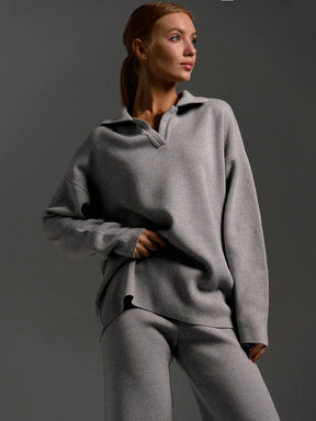 Conjunto Feminino com Suéter Gola Polo e Calça Flare com Elástico na Cintura - Isis