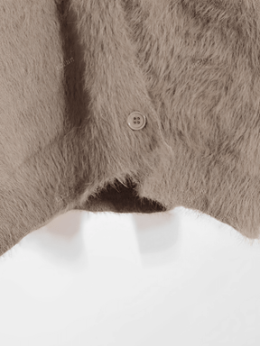 Cardigan Feminino em Tricô Peluciado com Decote V e Fechamento em Botões - Isabel