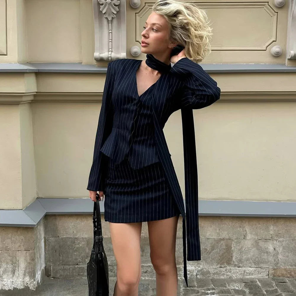 Conjunto Tulipa 3 Peças Feminino Elegante com Blazer e Vestido Curto