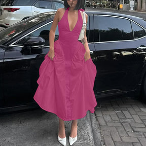 Vestido Feminino Elegante Eudora – Longo Decote Profundo e Costas Nuas