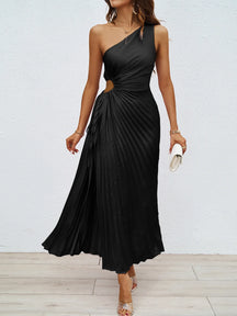 Vestido Feminino Ombro Único com Pregas e Recortes