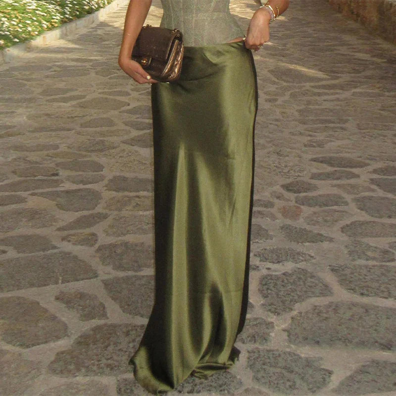 Conjunto Feminino Elegante para Festas de Verão – Top Rendado com Alças Finas + Saia de Cetim com Zíper