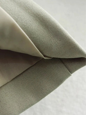 Conjunto Feminino Alfaiataria com Jaqueta Bomber e Calça de Cintura Alta Pantalona - Emily