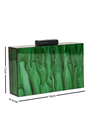 Bolsa Marmorizada com Alça de Corrente com Miçangas